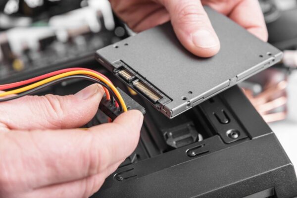 Установка (замена) накопителя (HDD SSD)