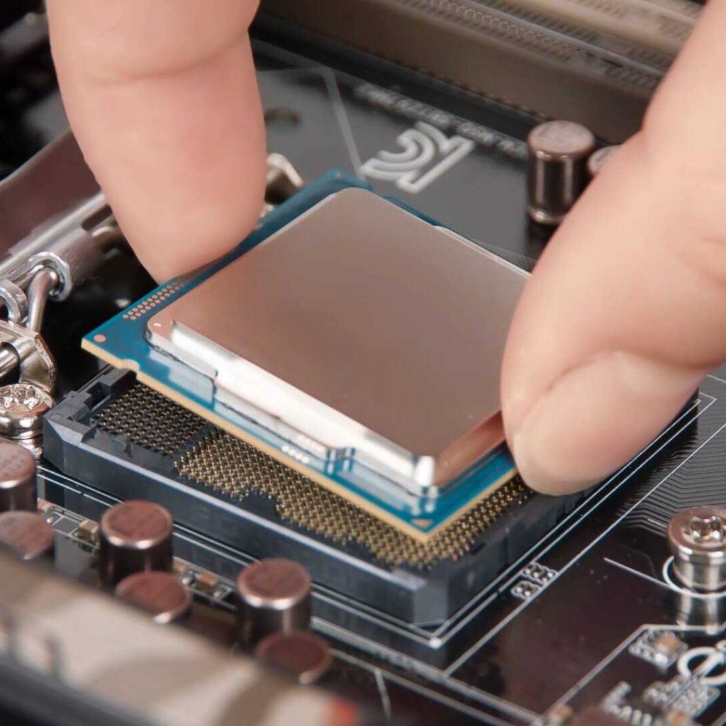 Установка (замена) процессора (включает нанесение термопасты)