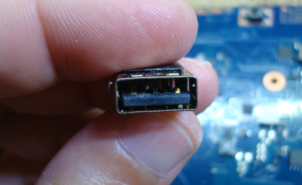 Замена USB разъемов