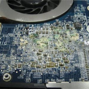 Восстановление после попадания влаги внутрь ноутбука